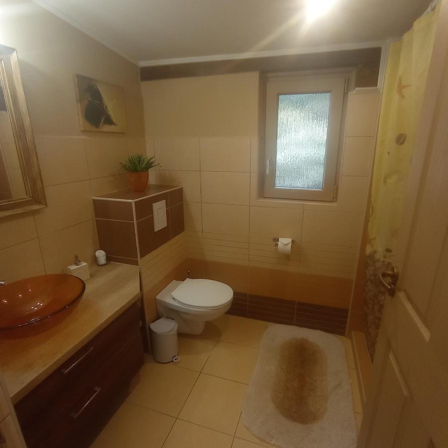 Rozsa Apartman Alsóörs Exteriér fotografie